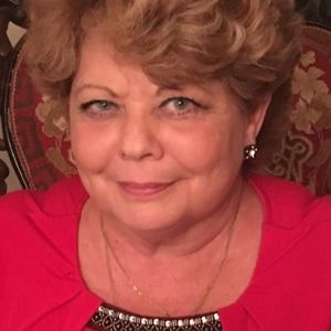 Meet your Posher, Magaly